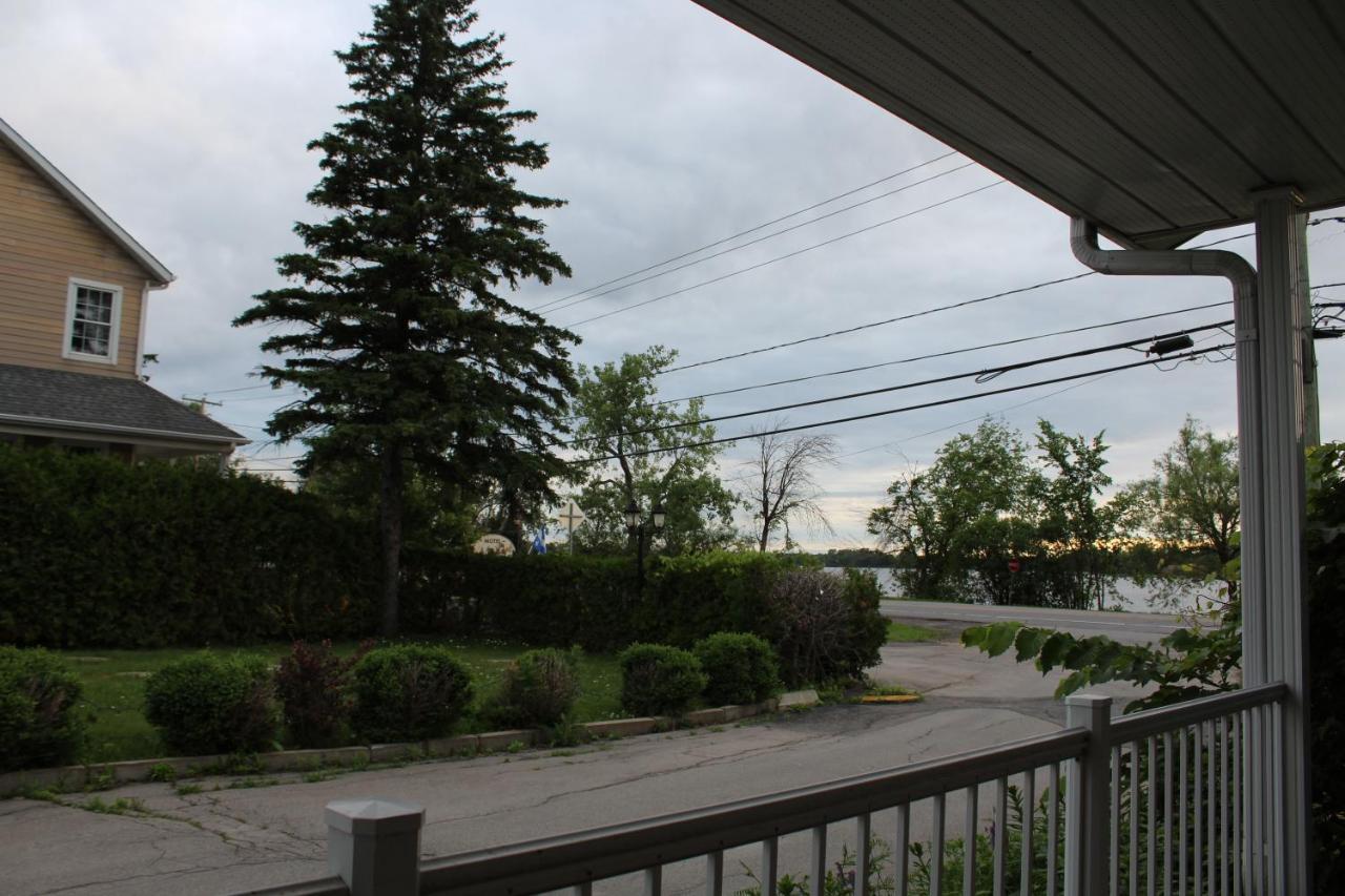 Le Marigot Hotel Vaudreuil-Dorion Kültér fotó